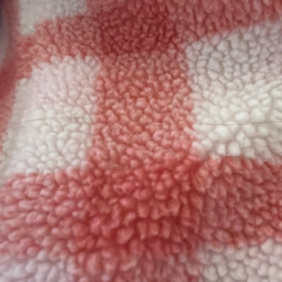 Pink and white teddy coat - Picture 3 of 4